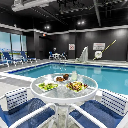 The Armon Stamford Hotel & Conference Center-3